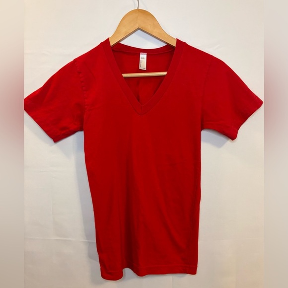 American Apparel | V-neck Short Sleeve Tee | Red | Size XS - Picture 1 of 4